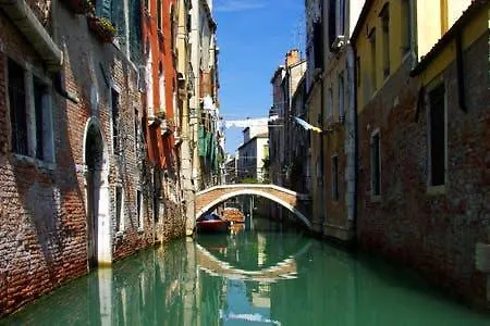 Апартаменты Gondolier's House Castello *